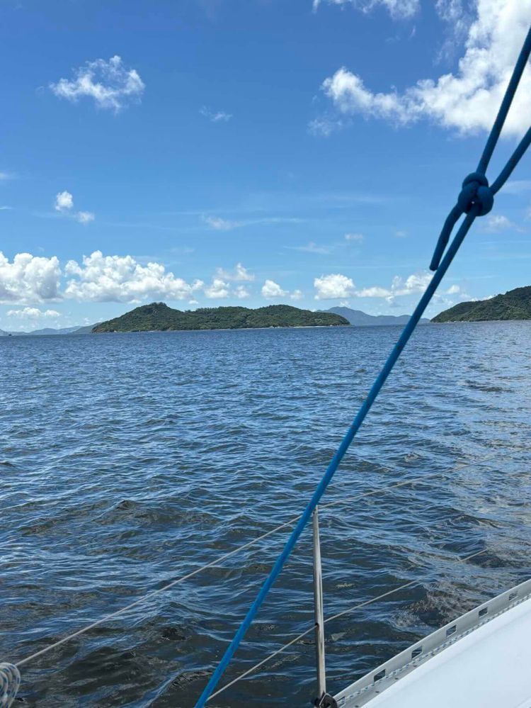 Voyage photo from Illusion to Hei ling Chau