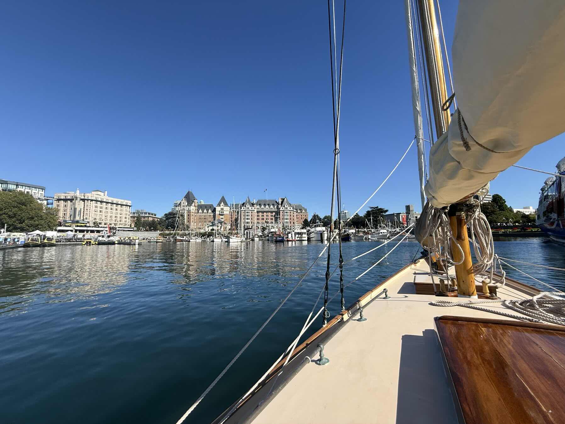 Victoria Classic Boat Festival Sailpast and Race - Dorothy _955E1C2B-8E18-4A1B-A48D-CC2156EEEB23