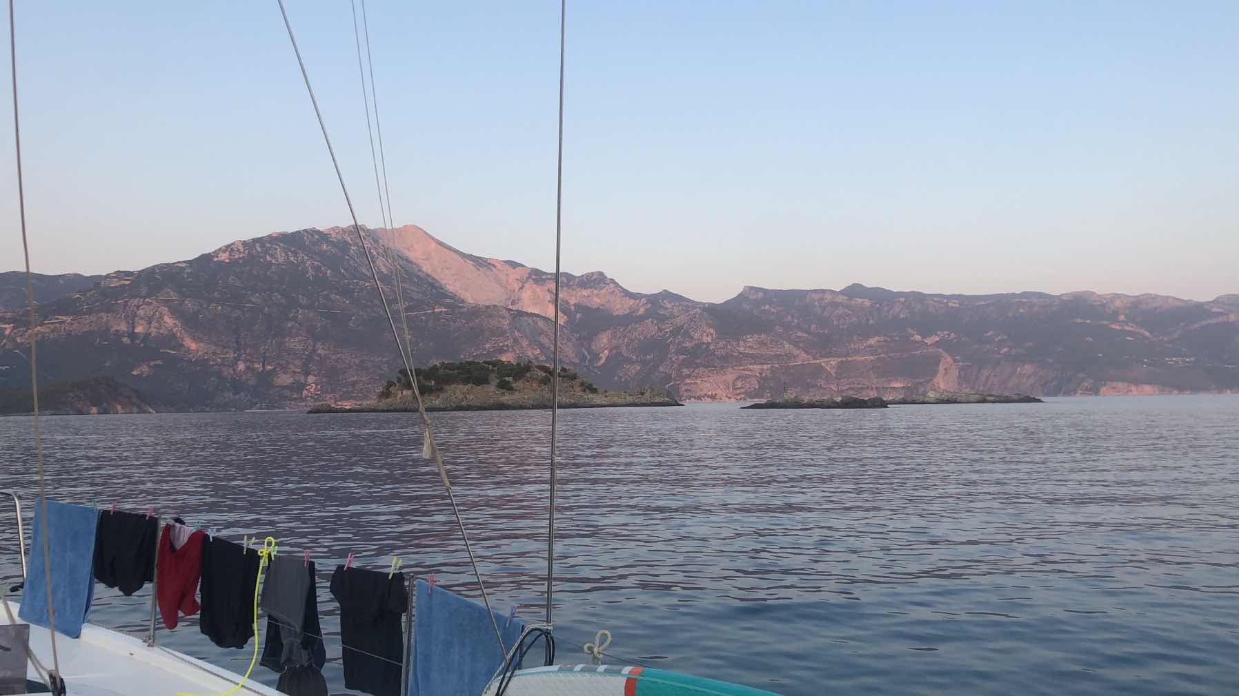 Sailing down south_CB652E5B-E096-4202-AF8F-8E88EBA5CDCD