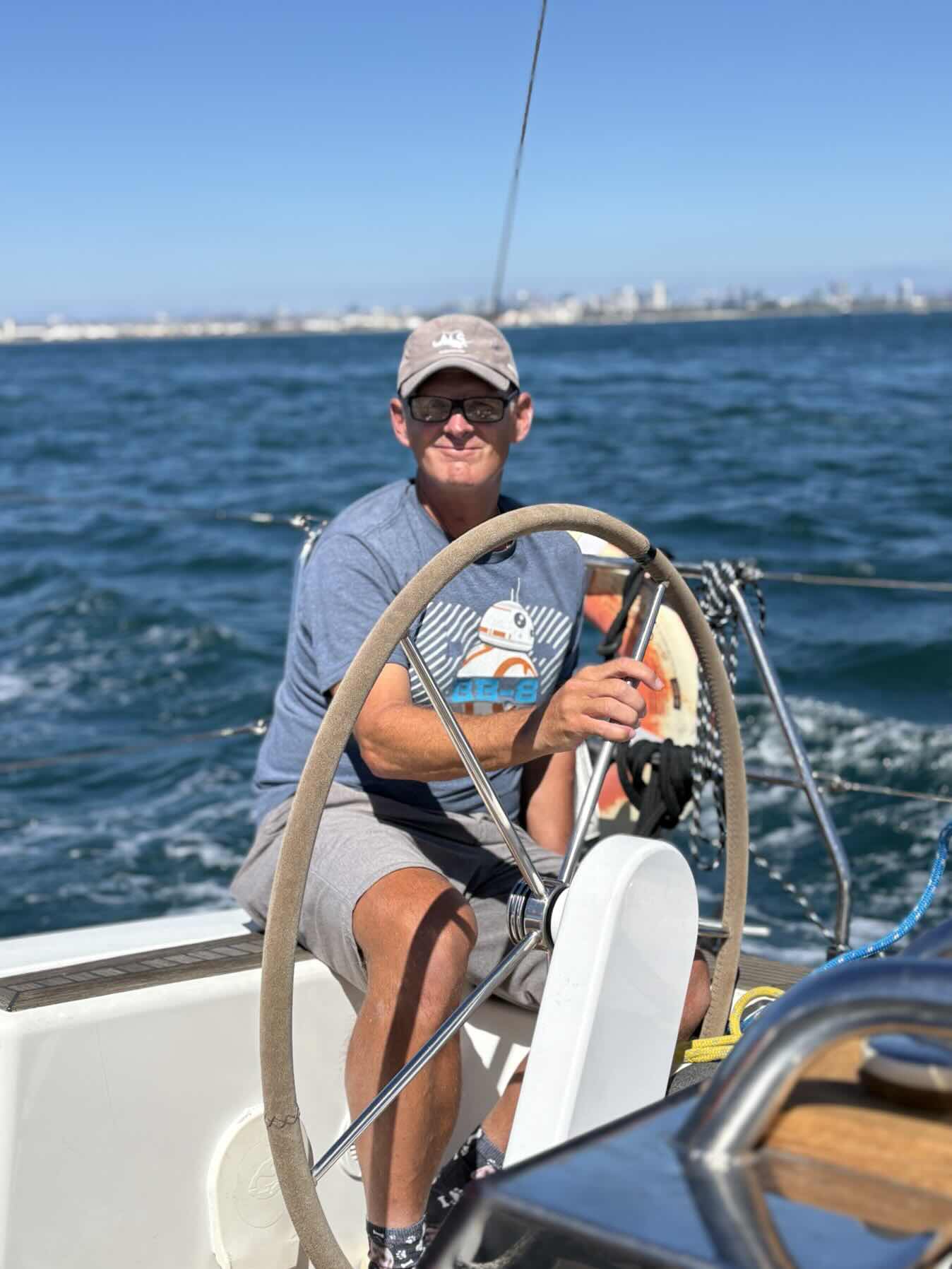 Sail w Beth - Nice Temps and Decent Wind (11/116)_2CA7BAC8-120D-440A-BBB3-3530D9729E33