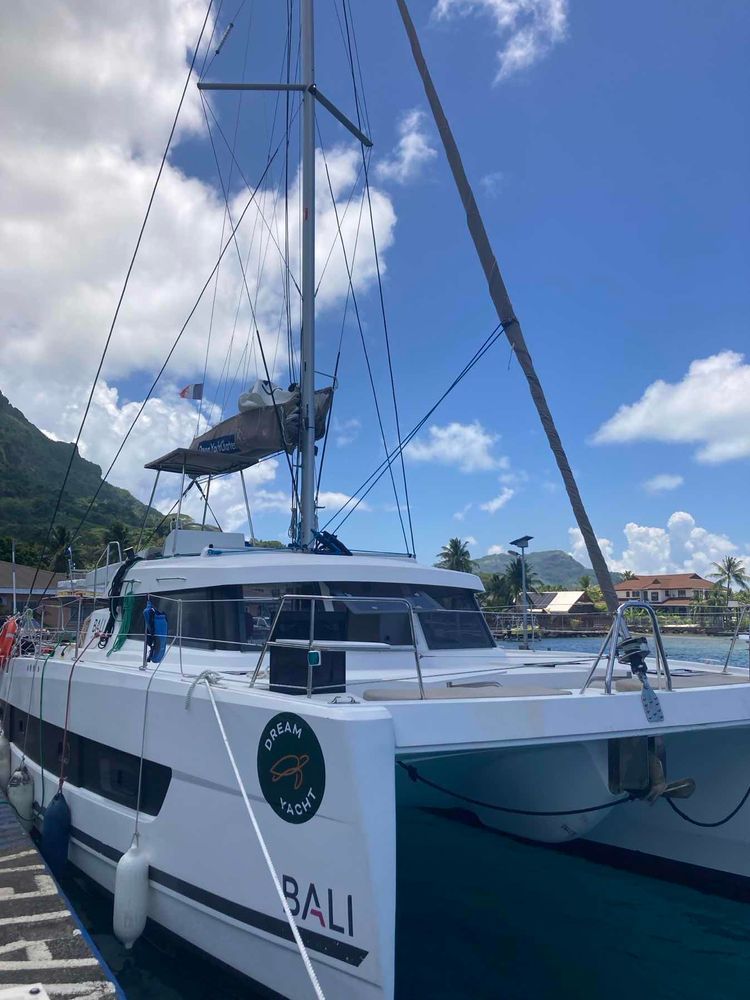 Voyage photo from Mouillage Taurere à Baie Tehou
