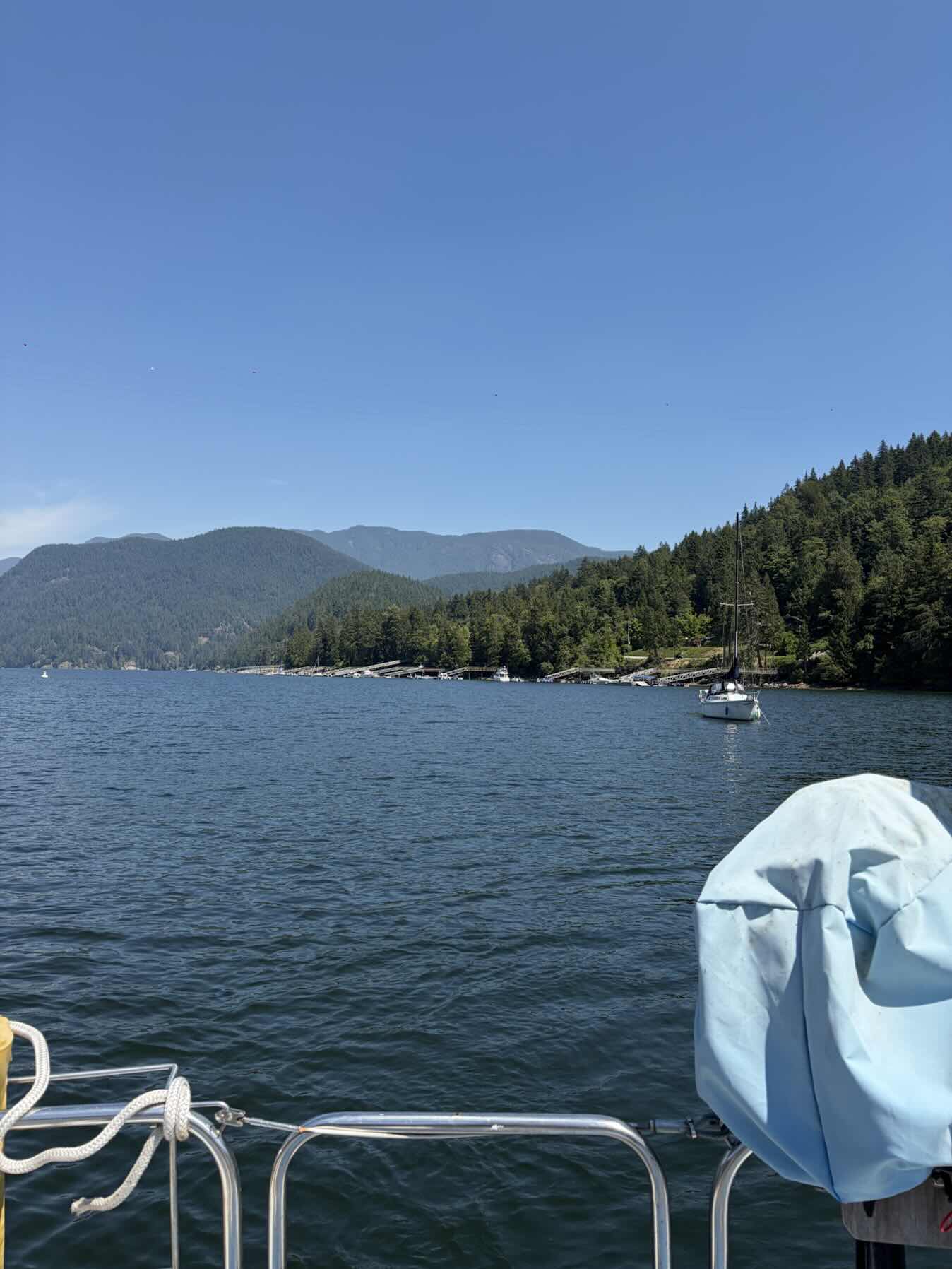 Bedwell Bay - Lunch on the hook
_E7991280-097B-48DD-84AC-538008FA7298