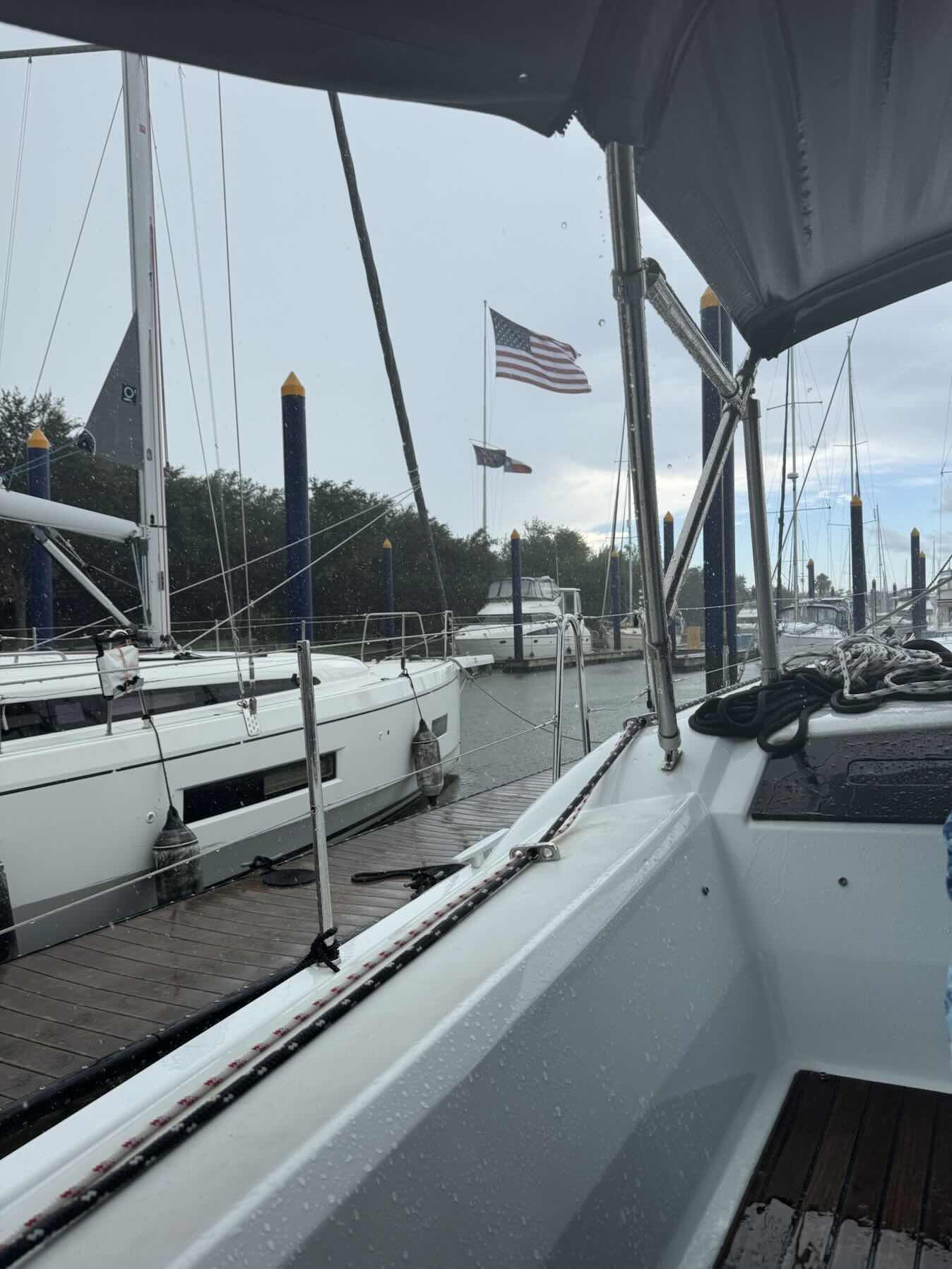 Social Sail_5A02476B-626D-4825-AFD9-E7A07EAD3FB9