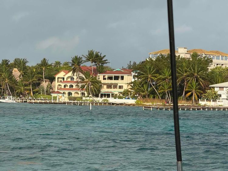 Voyage photo from Canal de los Barcos, Cuba to San Pedro, Belize