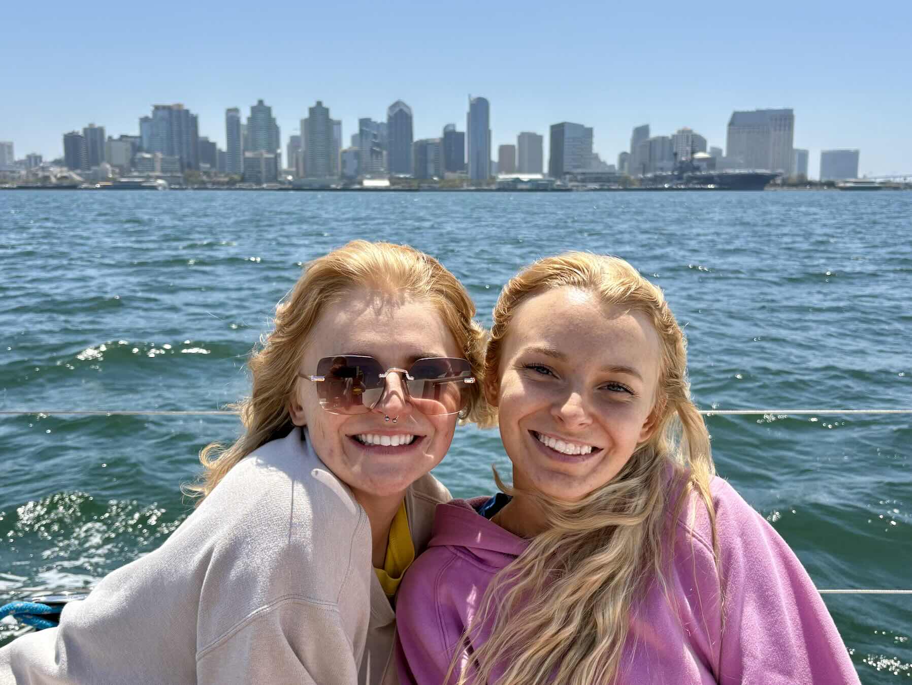 Sail w/ Erik Grace Lily and Beth_1D764005-8A3C-40F8-BB7E-5751E5292302