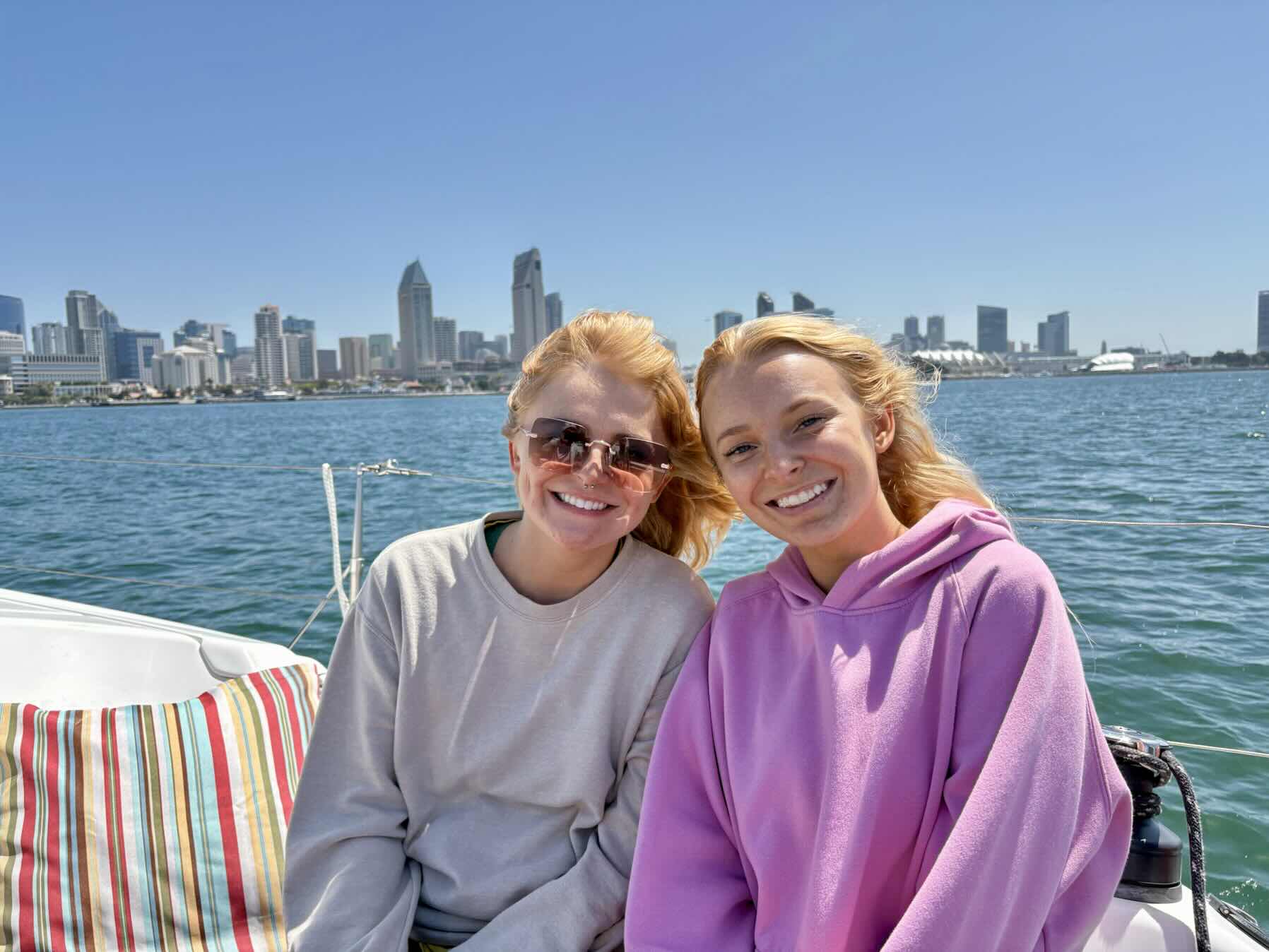 Sail w/ Erik Grace Lily and Beth_6FDAAE09-9CA9-4789-96EC-BC23D0056AD3