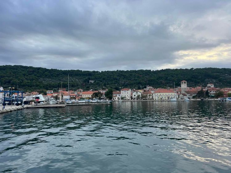 Voyage photo from Segrid to Veli Iz