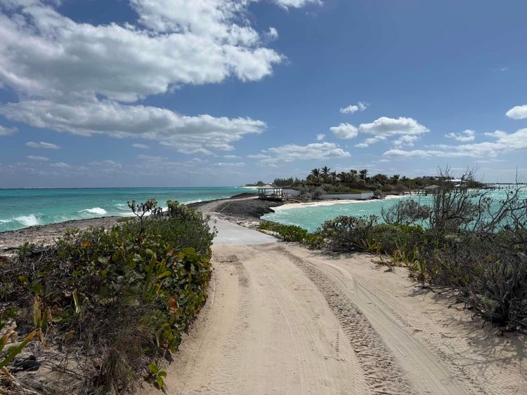 Voyage photo from Man o War Cay