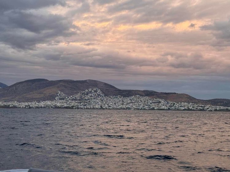 Voyage photo from Serifos to Zea Marina, Athens