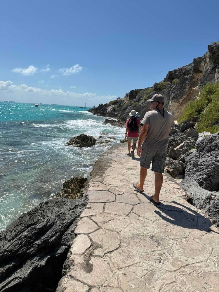 Voyage photo from Isla Mujeres to El CID Marina, Mexico