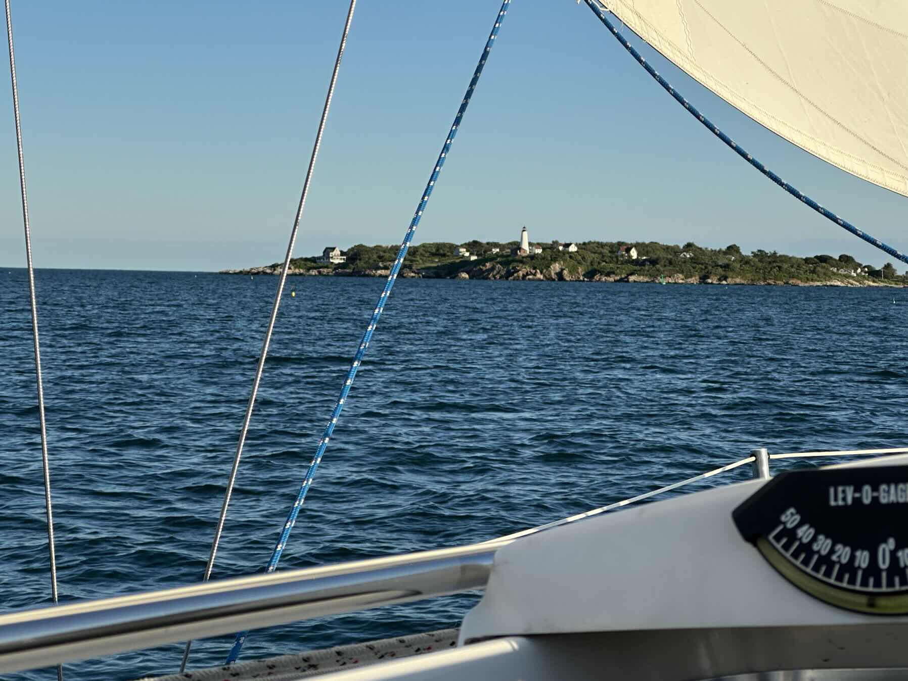 Manchester bay reefed and full sail
_E7B9EDDA-BB93-4FB3-AB6B-D704A7EB30DA