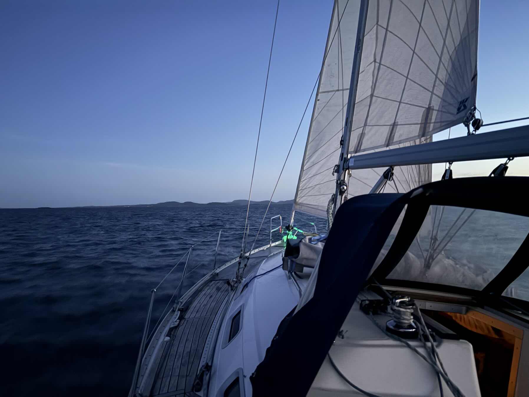 Nightsail solo to Stråholmen_283F5584-7FDE-4AC8-8C7F-FABE9E518E00