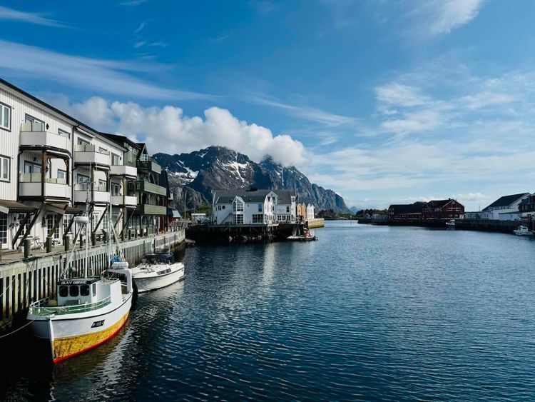Voyage photo from Lœdingen nach Henningsvaer