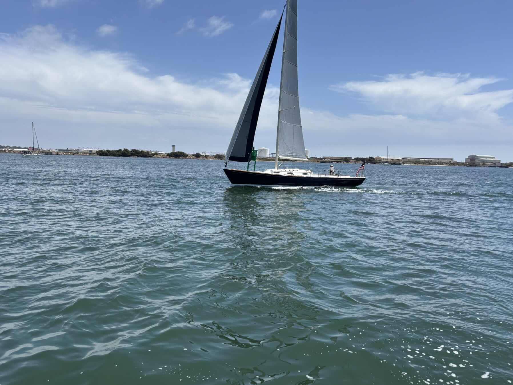 Sail w Beth (No. 90)_6862A80D-AB6D-4C56-9B2B-19A69BFCBE8E