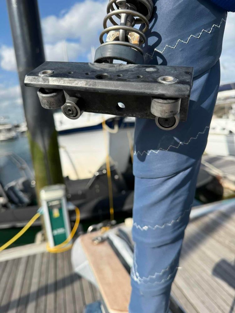 Voyage photo from Braye to Haslar
