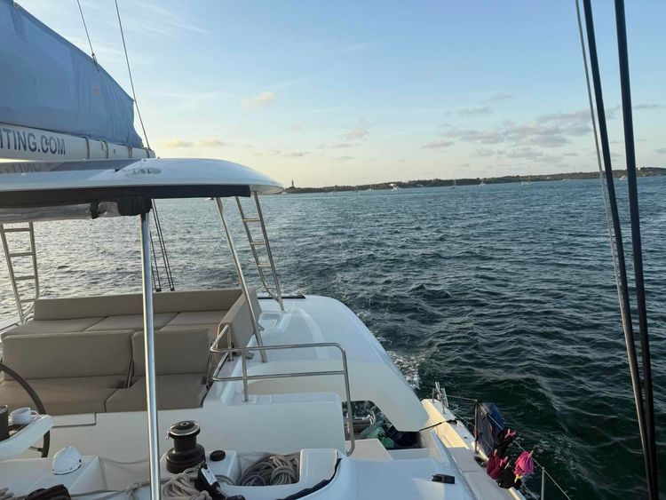 Voyage photo from Kendra Grad Trip day 8. Back to Conch Inn Marina fuel dock.

