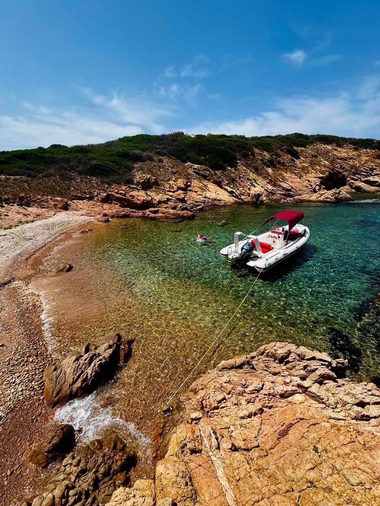 Voyage photo from Buena Onda RIB Excursions August 2025