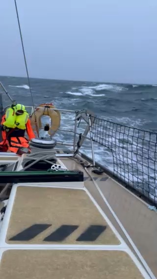 Skirr Adventures
Gosport to Reykjavik _CF7FC32D-9DBE-40D3-93A0-EAF9794DCDD3