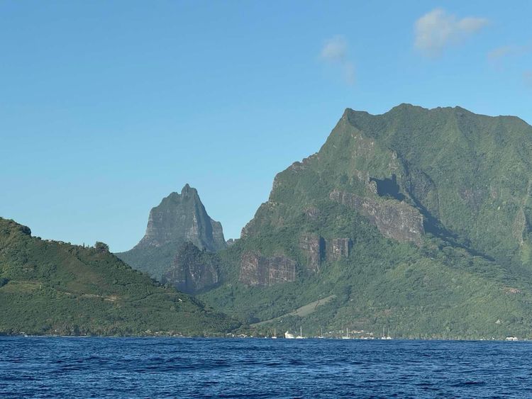 Voyage photo from Bora Bora to Tahiti