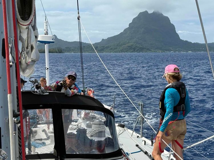 Voyage photo from Bora Bora to Tahiti