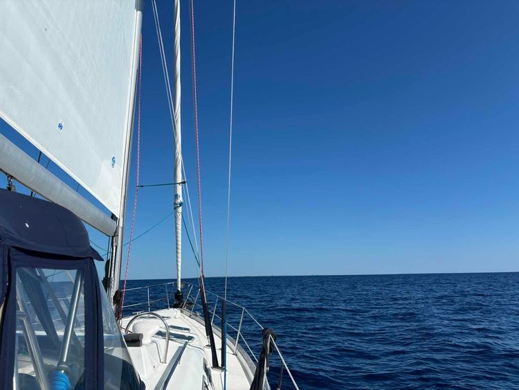 Voyage photo from Across the Gulf Stream to West End, Grand Bahama