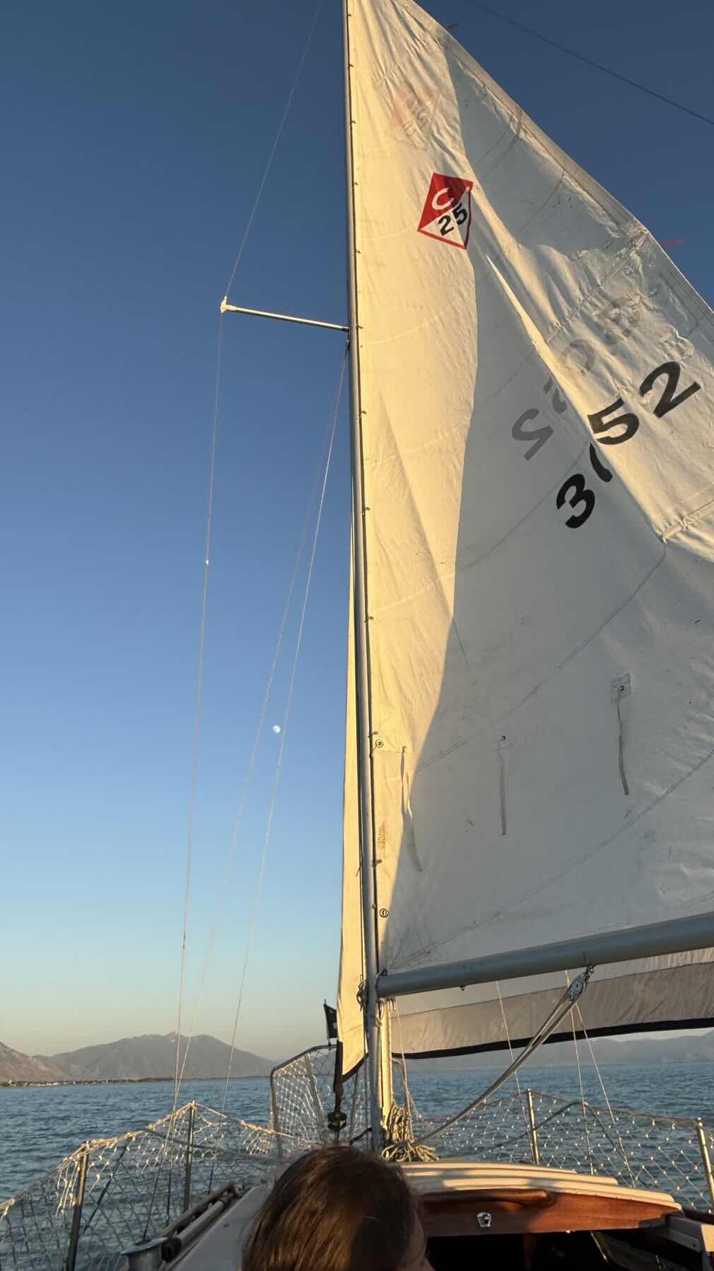 Sunset Voyage_E5A15F4A-2028-4830-BEA0-B98887886B6A