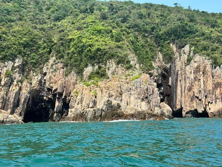 Voyage photo from Rocky harbour, Sai Kung