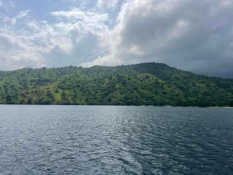 Voyage photo from Komodo Island to NE Komodo (Manta Point)