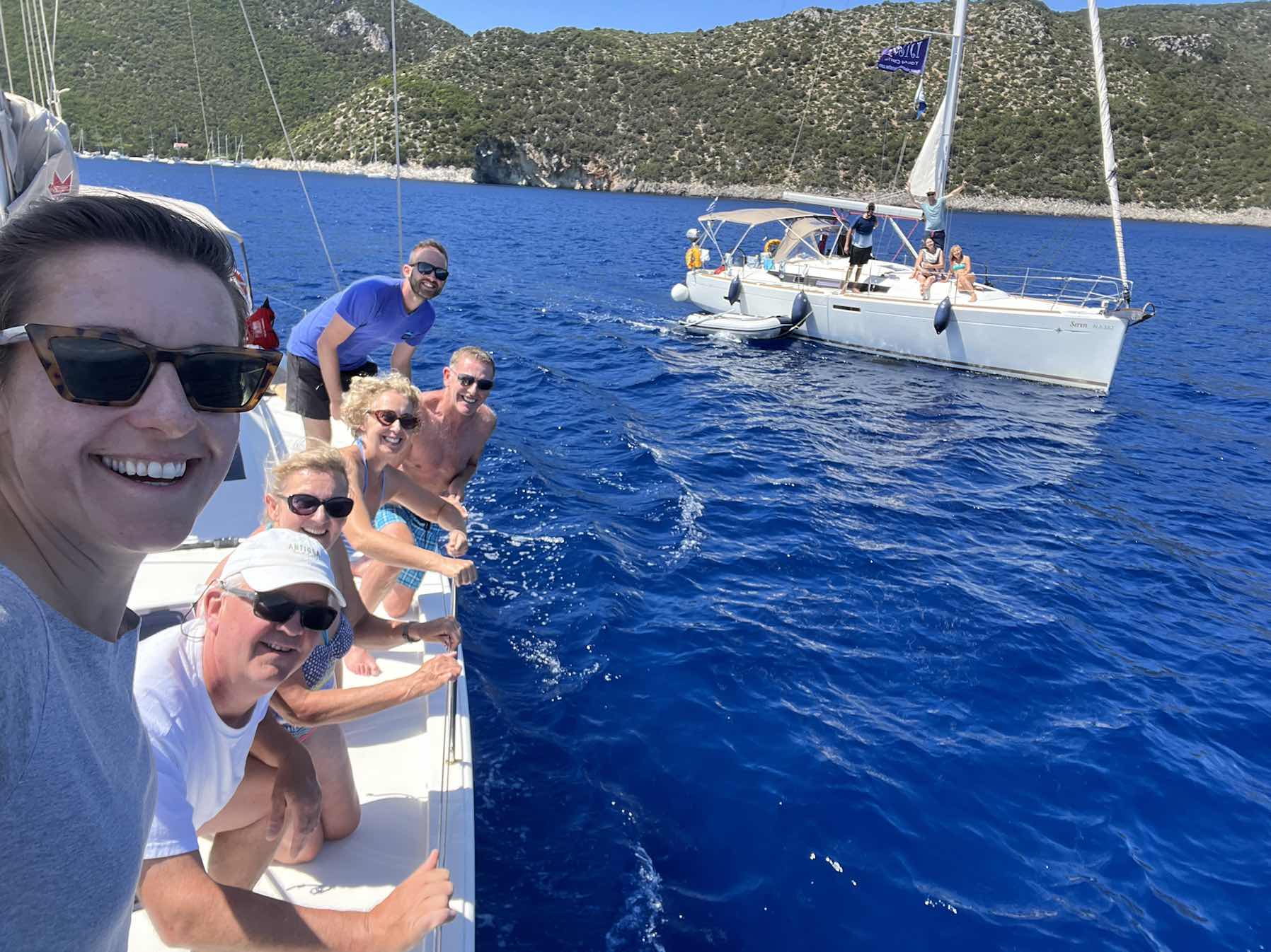 Catching up with Eli and his piglet friends 🐷 ⛵️ _D0952784-BBC4-4BDD-A884-B772666C1C57