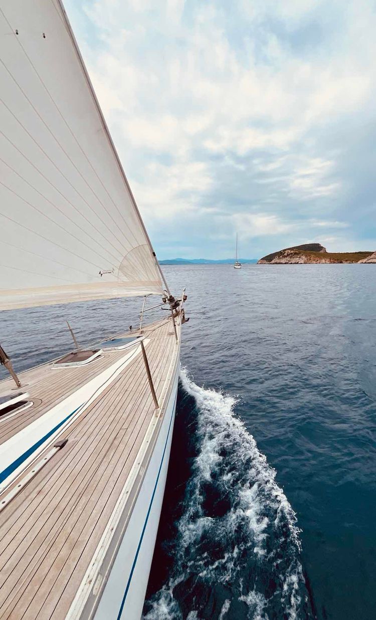 Voyage photo from Delivery S/v Bella Mia, Grand Soliel 46