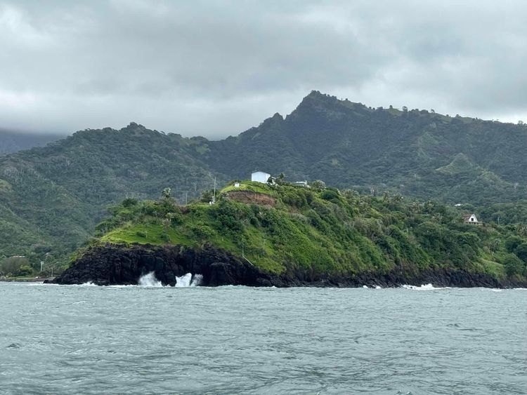 Voyage photo from Moho Tani > Hiva Oa