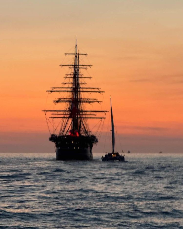 Voyage photo from Escorting Amerigo Vespucci 2025