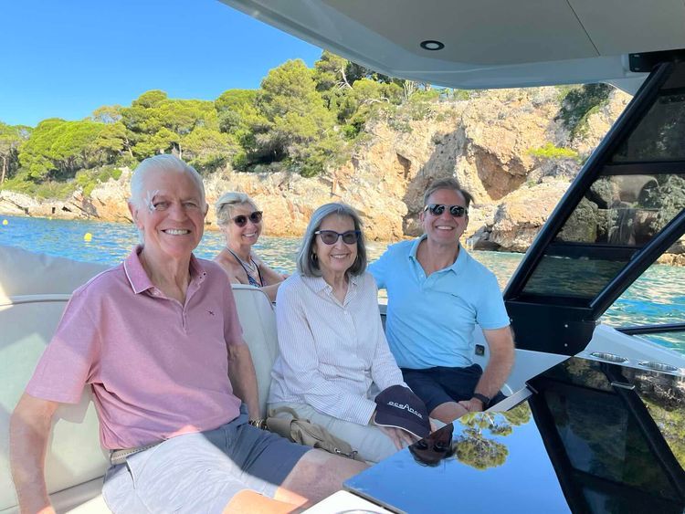 Voyage photo from On our way to lunch spot