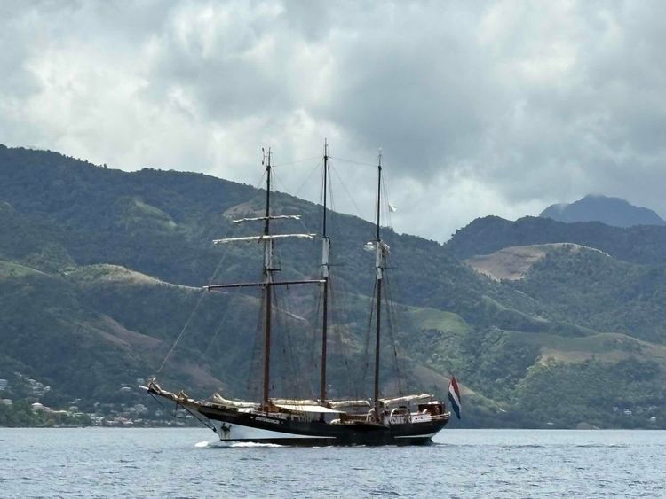 Voyage photo from Isles de Saintes to St Pierre, Martinique - Solo