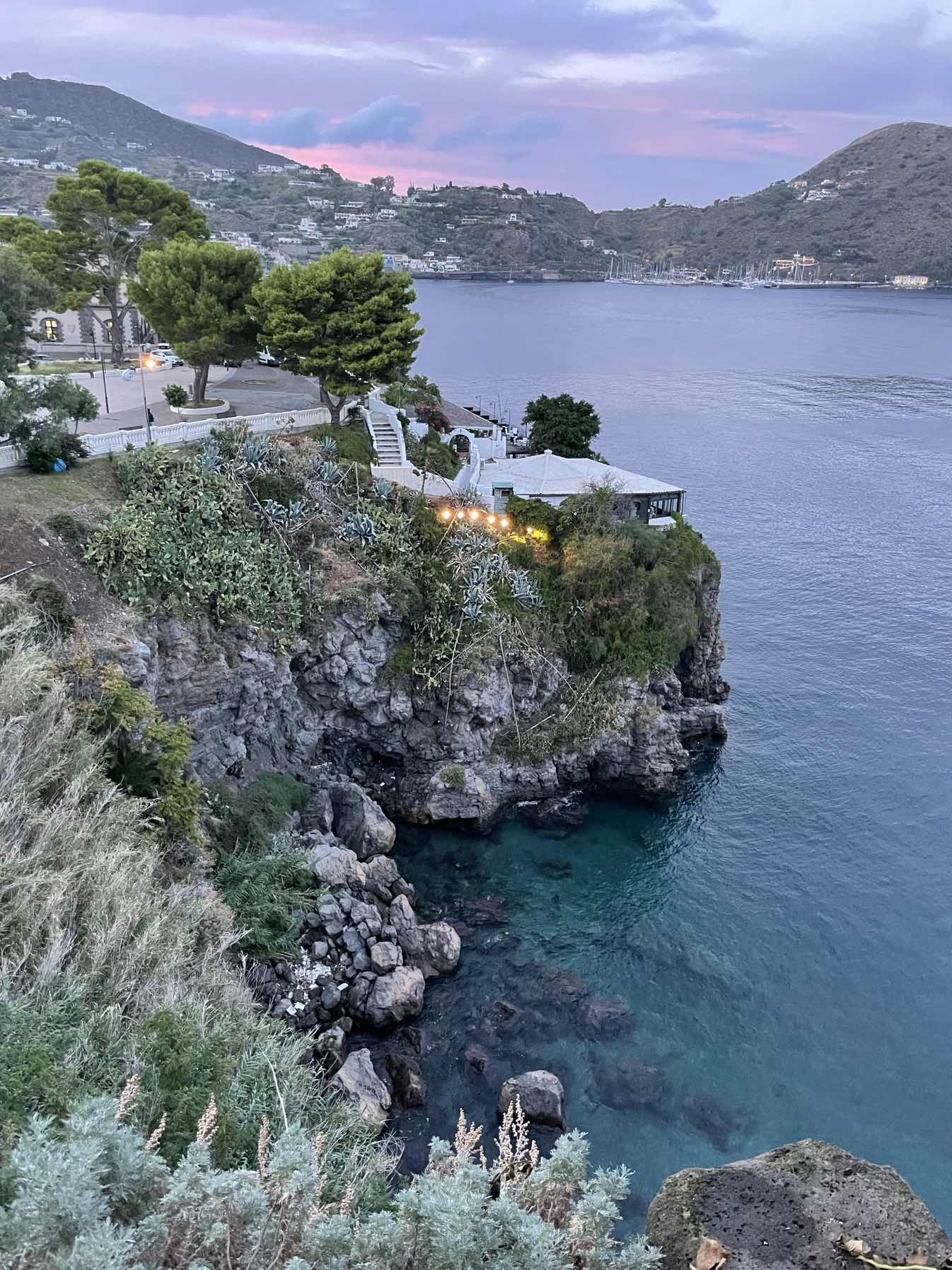 Sunrise slip to Lipari 🌅_F7F5DF9E-D529-48E3-AE93-EFEB14A9046E