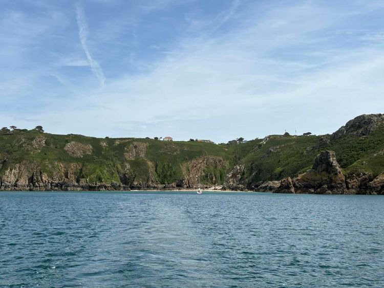 Voyage photo from Petit Port, Guernsey to Elizabeth Marina, Jersey