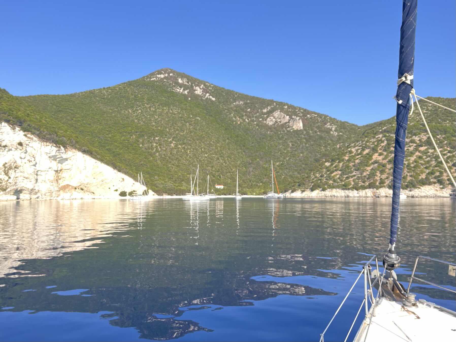 Sailing pigs at Atokos_B08E477B-427E-40FE-BEC0-93C3928729B4