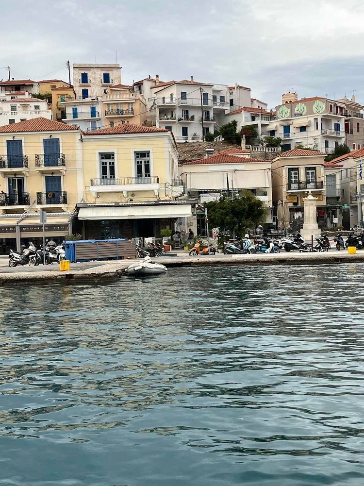 Voyage photo from Poros