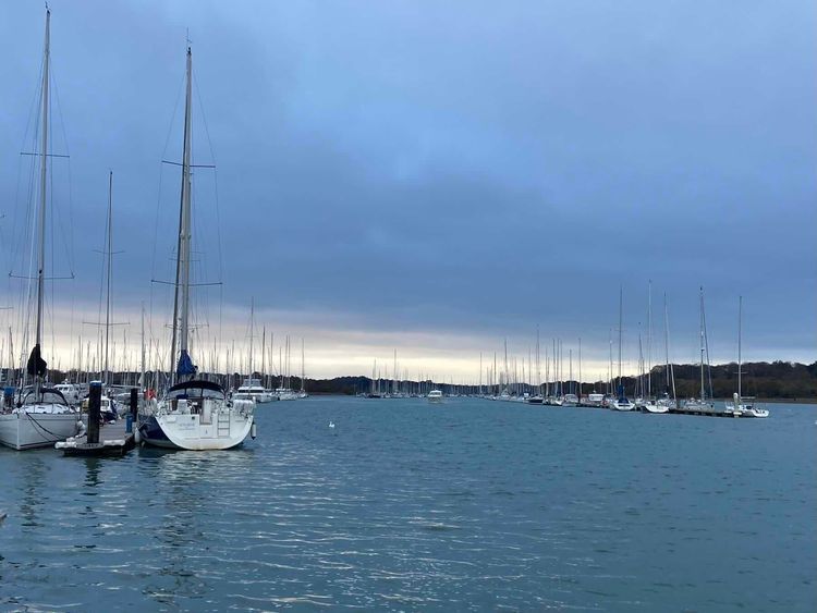 Voyage photo from Tired and delayed