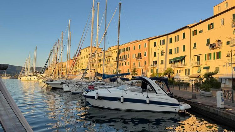 Voyage photo from Porto Ferrairo to La Spezia