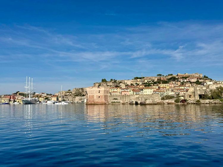 Voyage photo from Porto Ferrairo to La Spezia