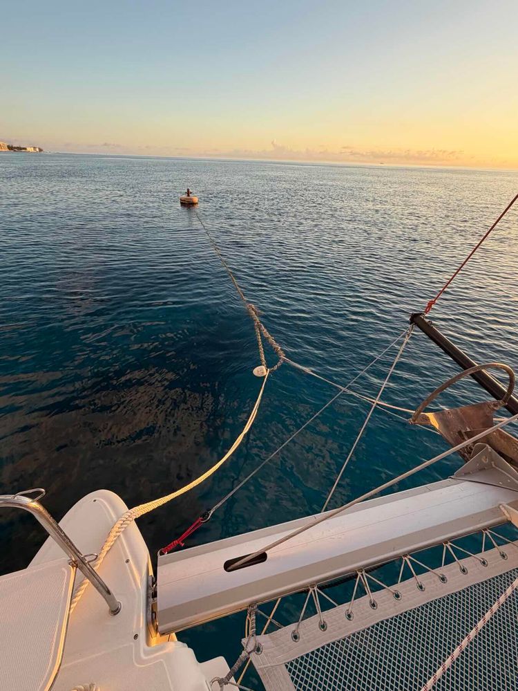 Voyage photo from Guanaja, Honduras to Georgetown, Grand Cayman