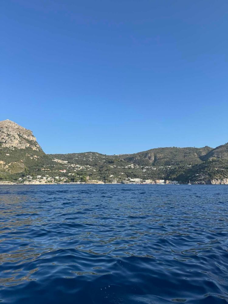 Voyage photo from Positano to Capri (Marina Piccola)