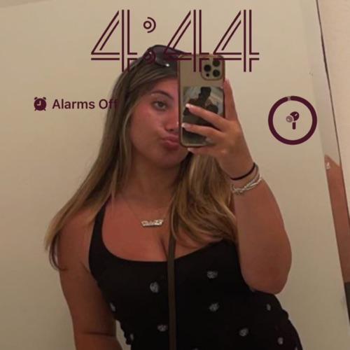 christa_95427