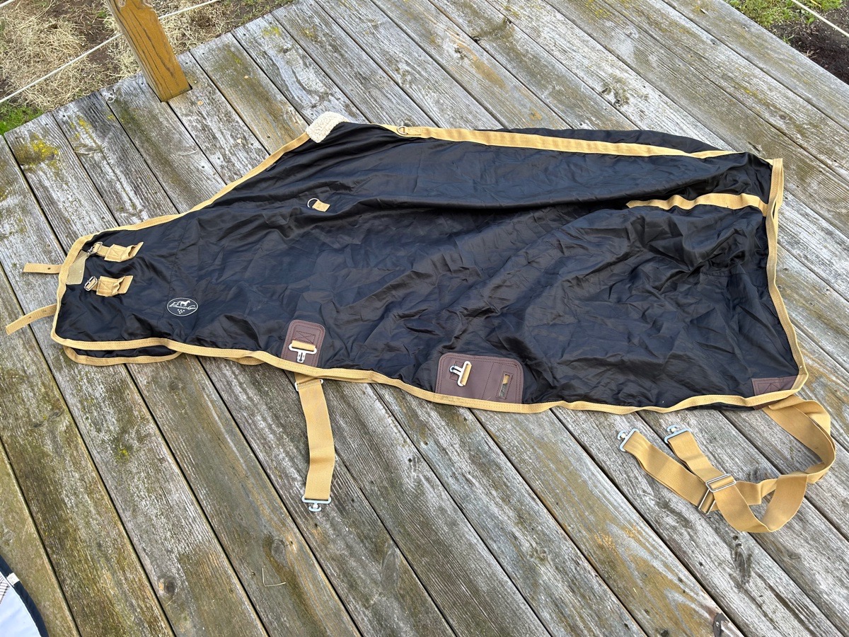 Professional Choice Stable Sheet 72”