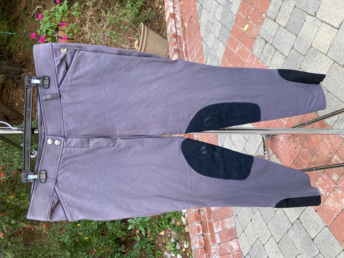 Devon Aire Signature Breech | black on grey | size: 36R