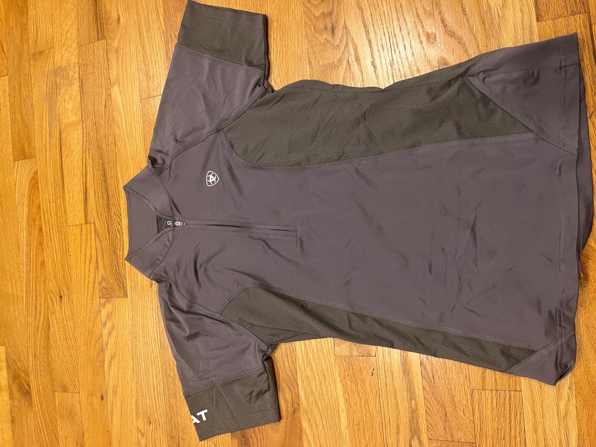 Grey Ariat Short sleeve