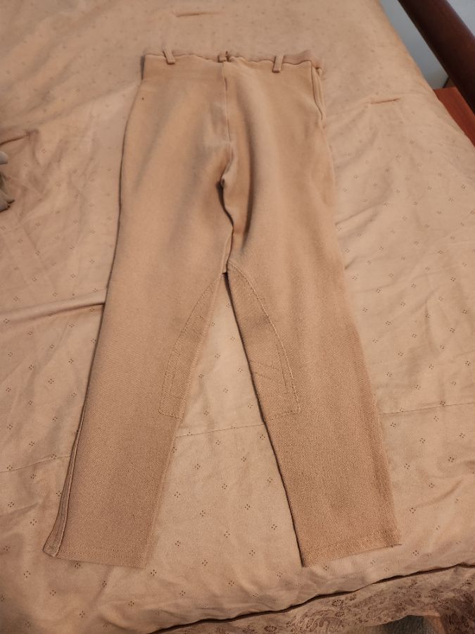 Devon Aire Breeches size 28