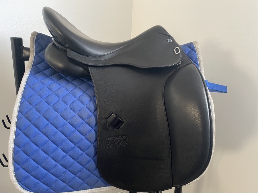 17” Stubben D Virginia 1894 - 2018 - 32cm wide