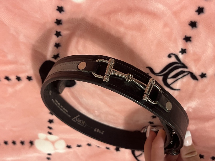 Tory black bit belt with grey ribbon